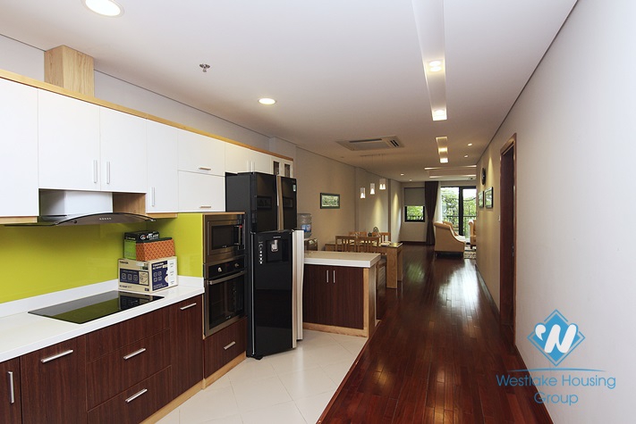 Modern apartment with 02 bedrooms for rent in Xuan dieu st, Tay Ho area